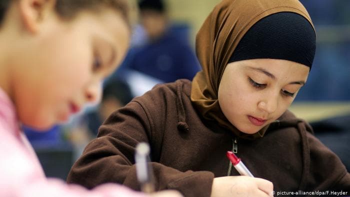 L'Education des Enfants dans le Coran et la Sunna